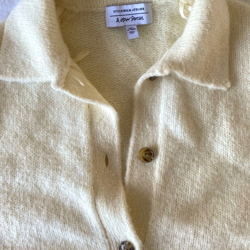 & Other Stories Cream button down wool knit cardigan with balloon sleeves - Picture 5 of 10